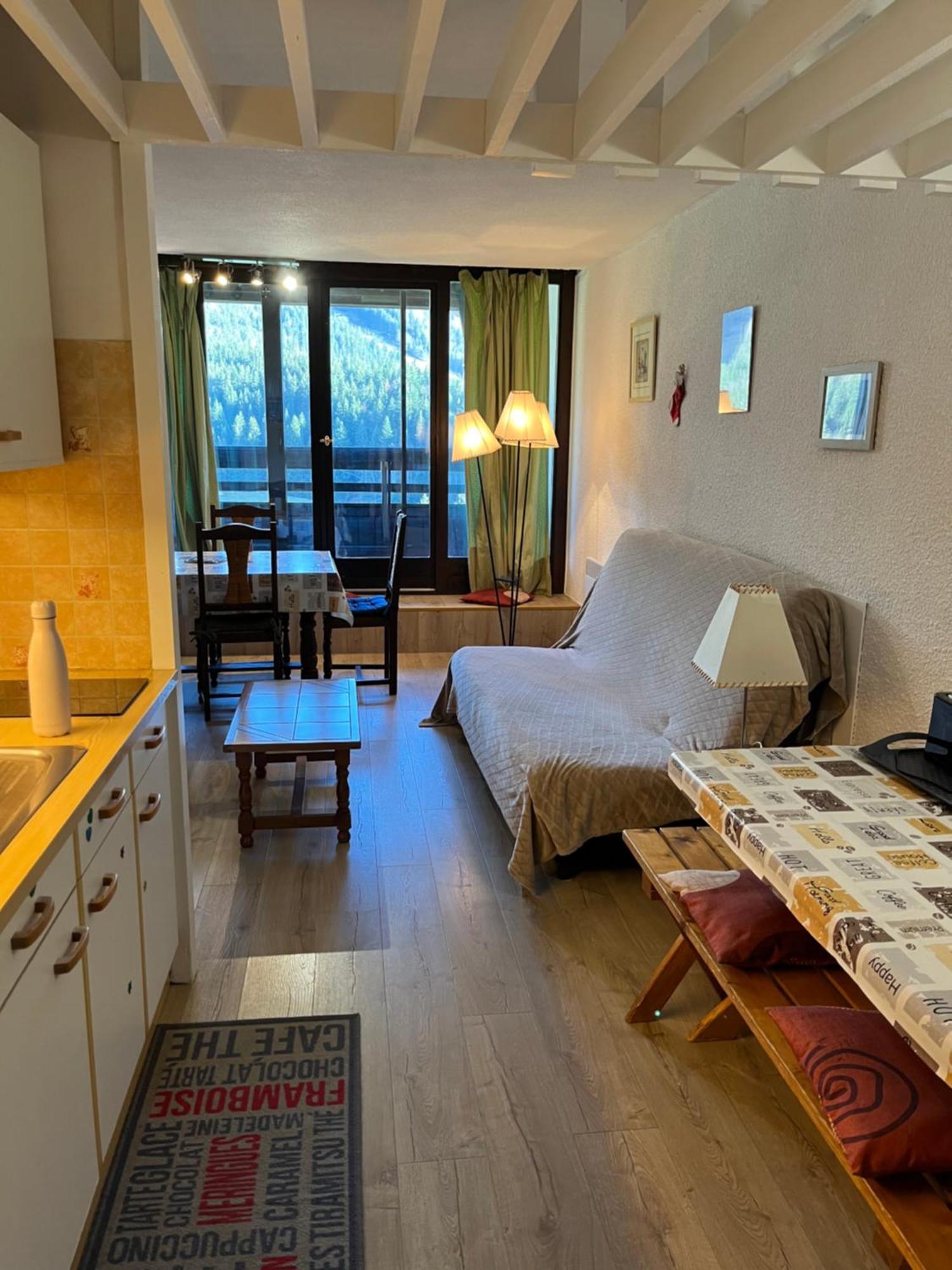Grand De Lans Les Glovettes Apartment